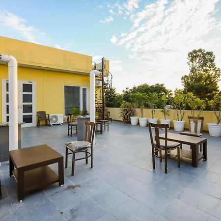 Oyo 75460 Sky High Residency Ludhiana Exterior foto