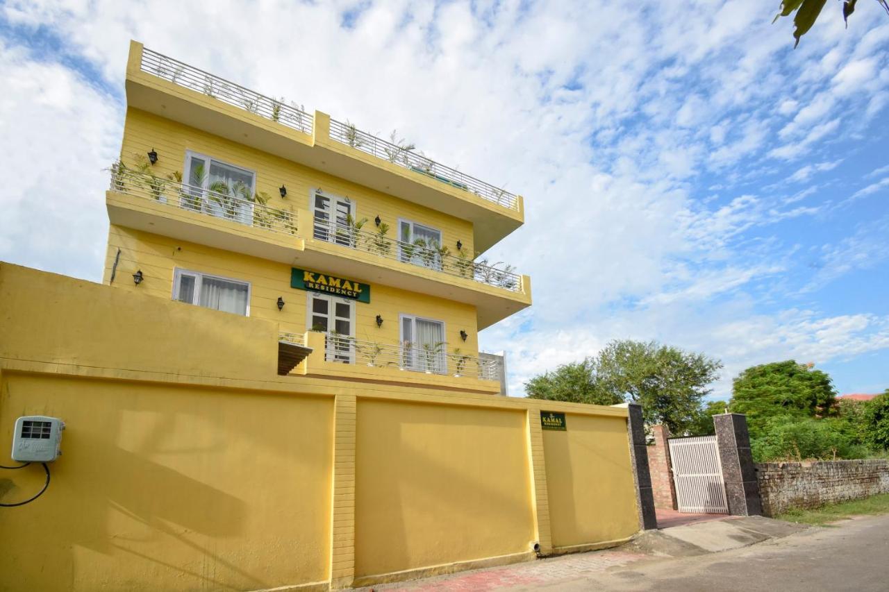 Oyo 75460 Sky High Residency Ludhiana Exterior foto