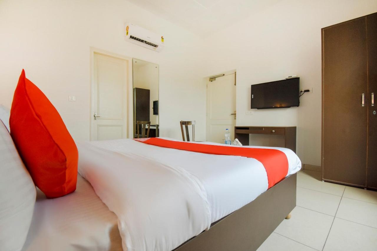 Oyo 75460 Sky High Residency Ludhiana Exterior foto
